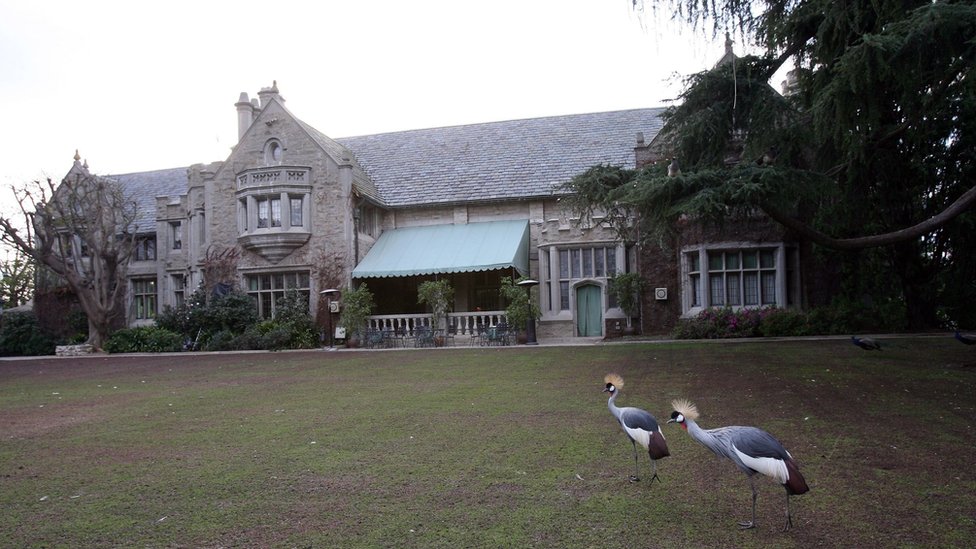 Playboy Mansion For Sale And It Comes With Hugh Hefner Bbc News