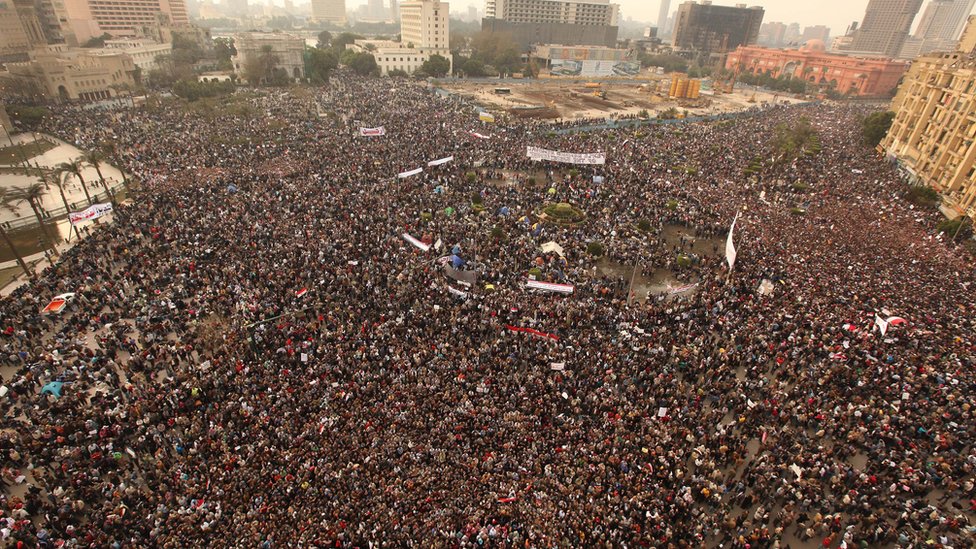 Mısır'da göstericiler Tahrir Meydanı'nı doldurmuştu