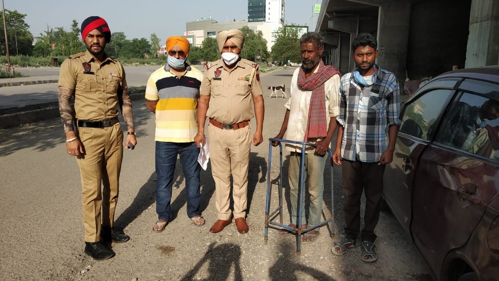 R Venkateshwarlu (second from right) with police and others in Ludhiana
