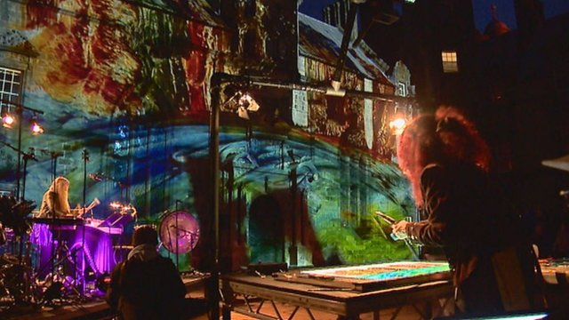 Edinburgh Fringe fuses sound and art for Olympic artist - BBC News