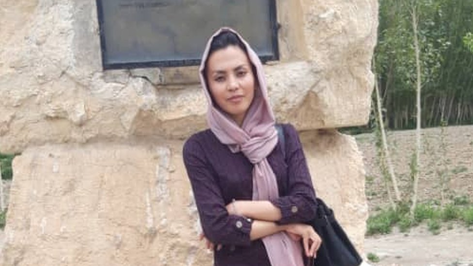 Zainab Momeny
