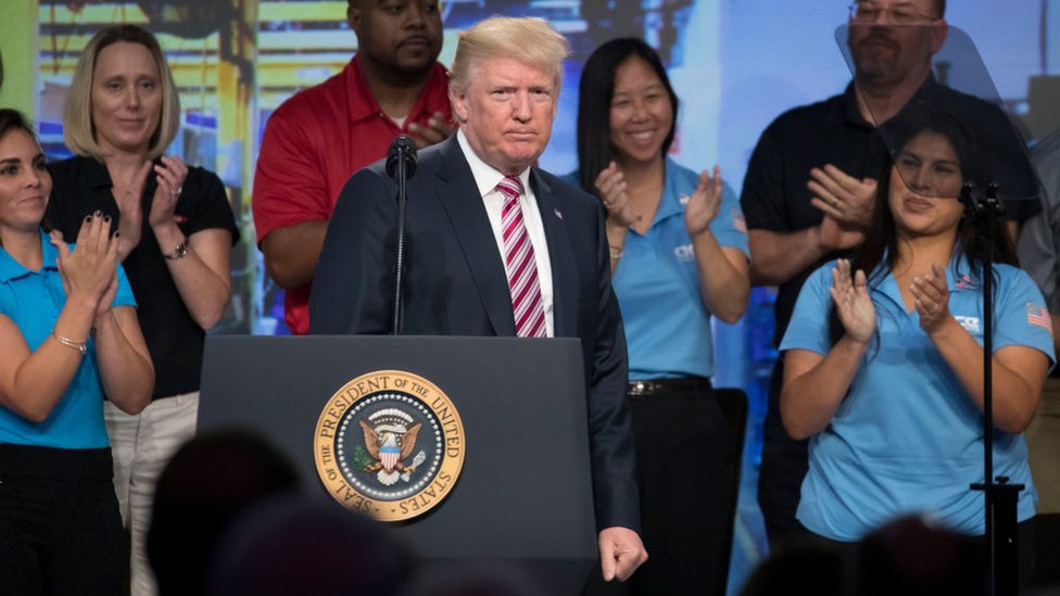 Trump anunció que daría marcha atrás al deshielo con Cuba iniciado por Obama Donald Trump, tras pronunciar un discurso en Washington el pasado 29 de septiembre.