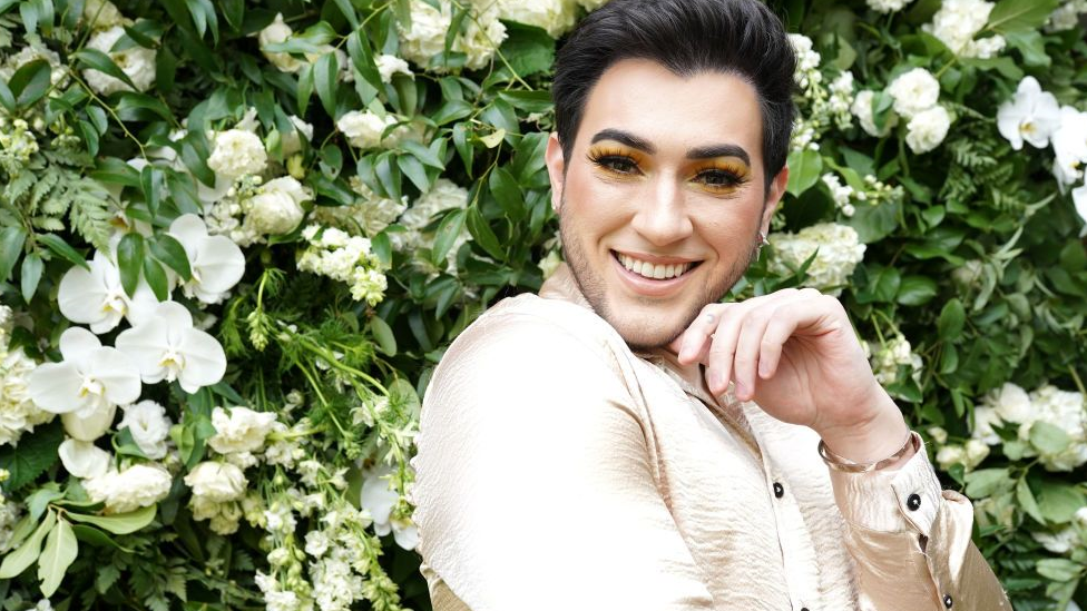 Close up of make-up artist and YouTuber Manny Gutierrez