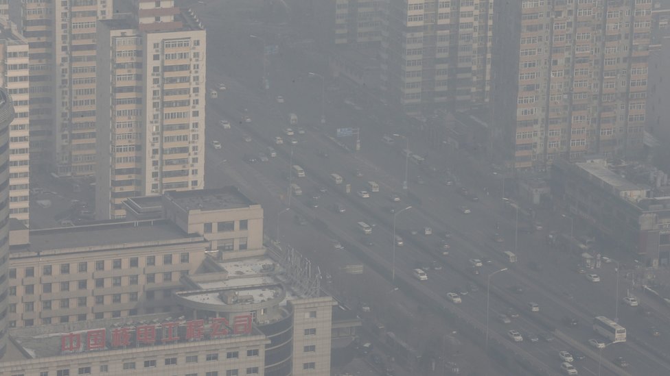 Смог с туристической башни в Пекине - 28 ноября