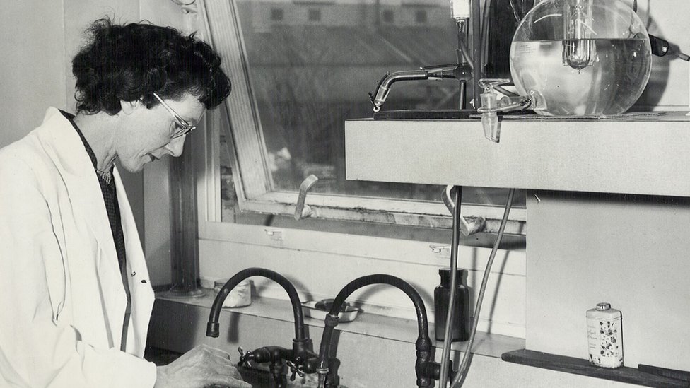 Новая вирусная лаборатория в больнице Литтл Бромвич 1959