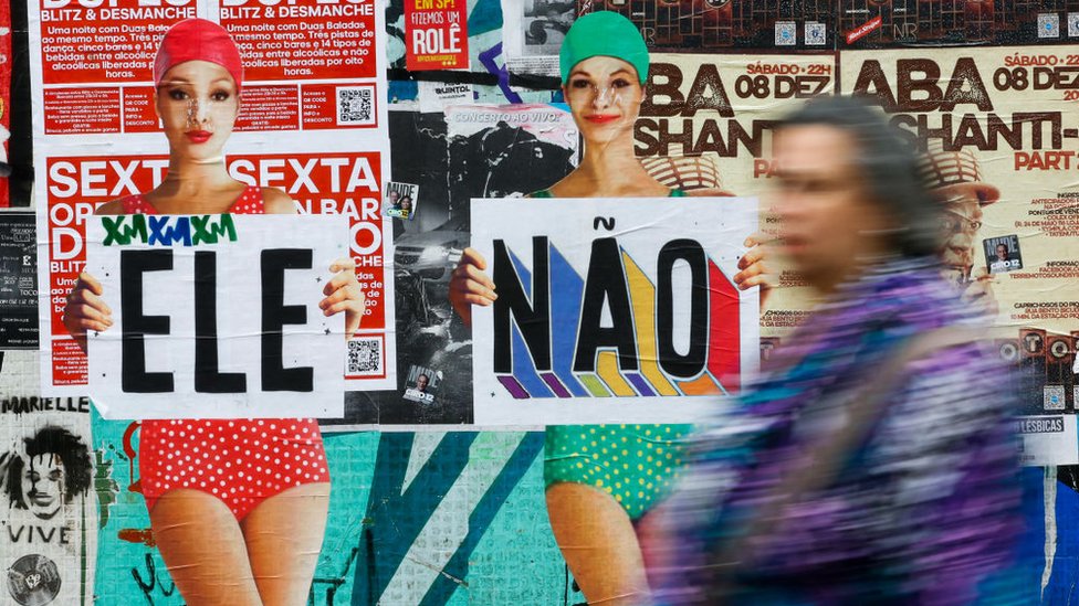 Afiches contra Bolsonaro