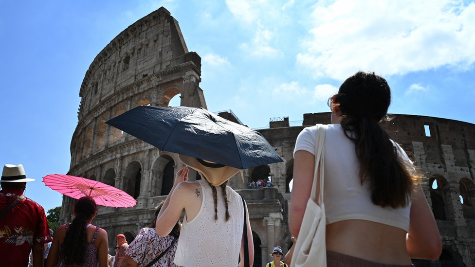 Tourists in Rome