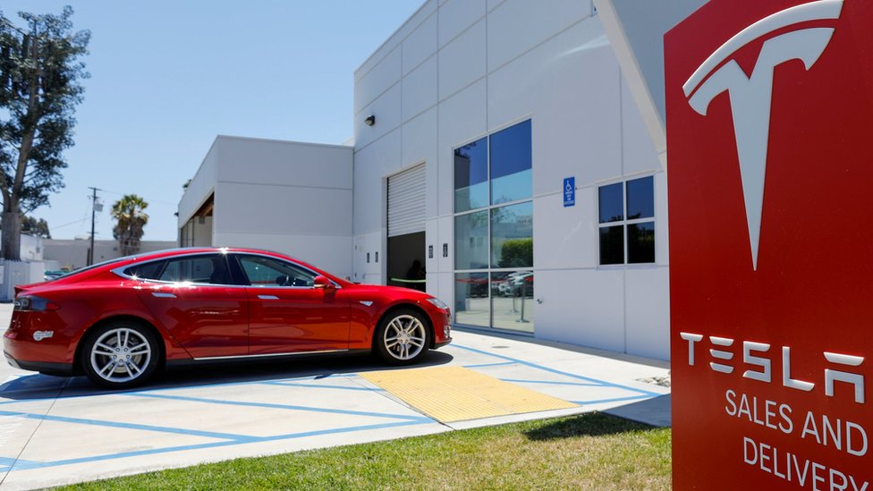 Tesla names new chair to replace Elon Musk