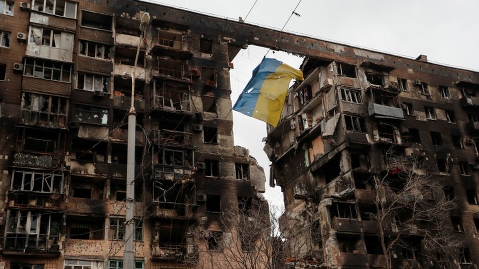 Ukraine war: Push to rebuild economy starts with UK's $3bn