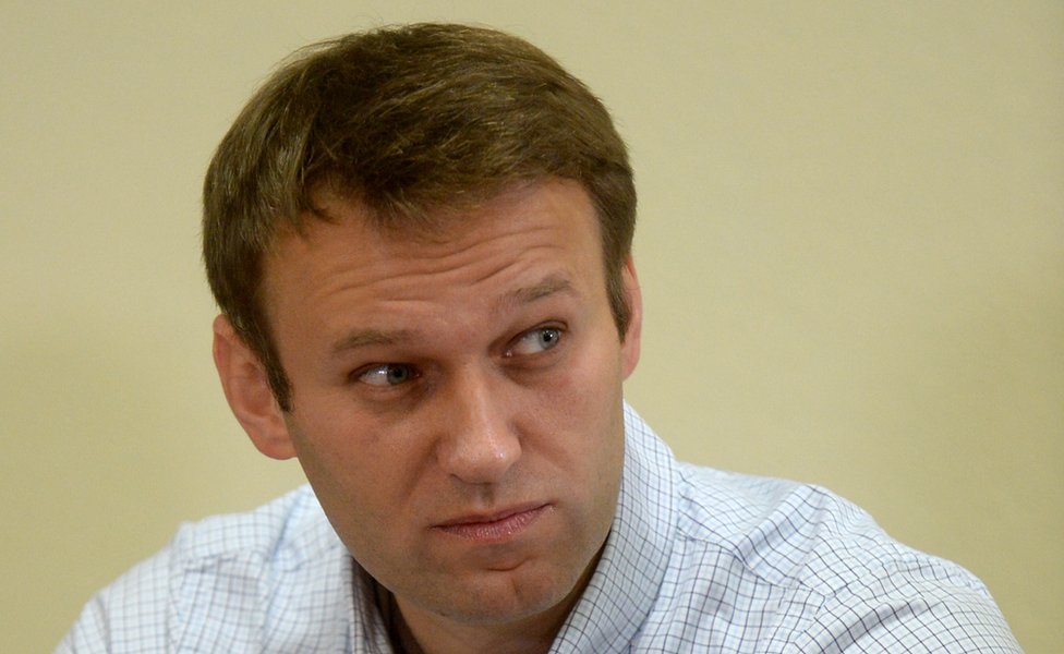 Алексей Навальный во время явки в суд в 2013 году