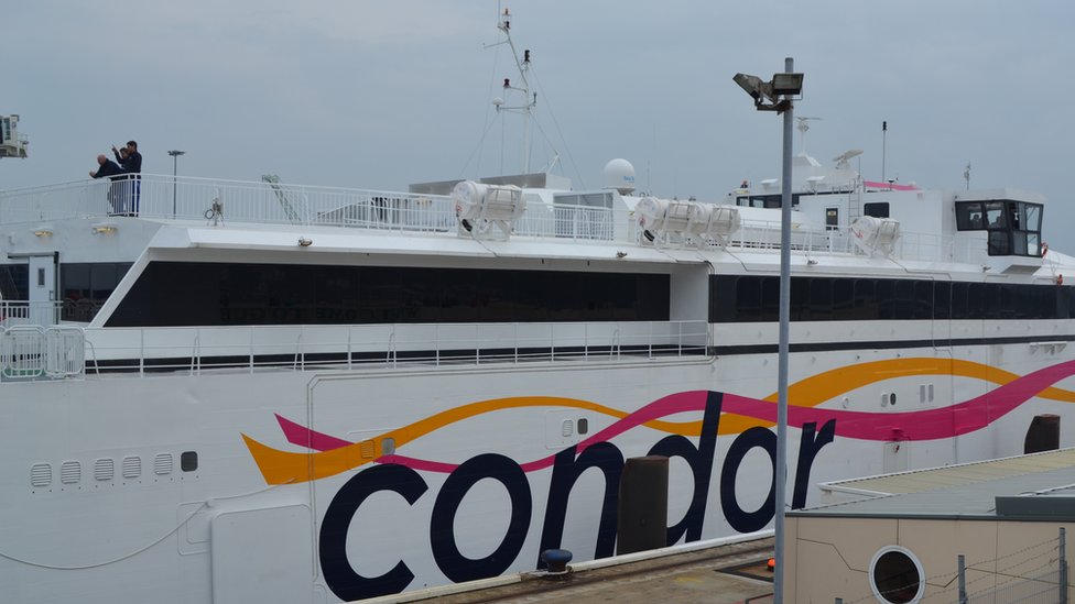 Condor Liberation в гавани