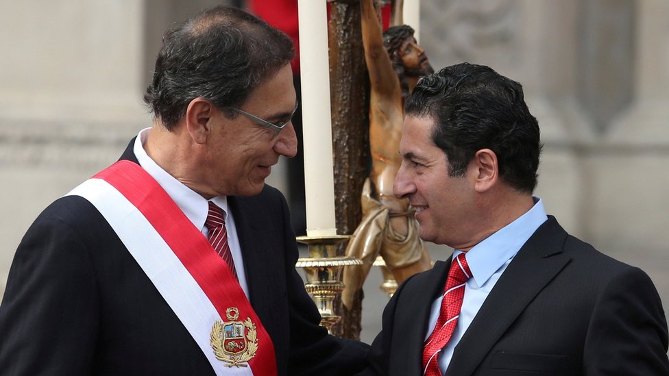 Martín Vizcarra, presidente de Perú, y Salvador Heresi, exministro de Justicia.