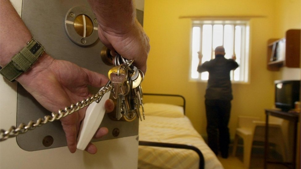Howard League Calls For Faint Hope Law For Prisoners Bbc News