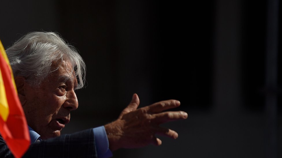 Vargas Llosa hioz una defensa de la Constitución de 1978. Vargas Llosa.