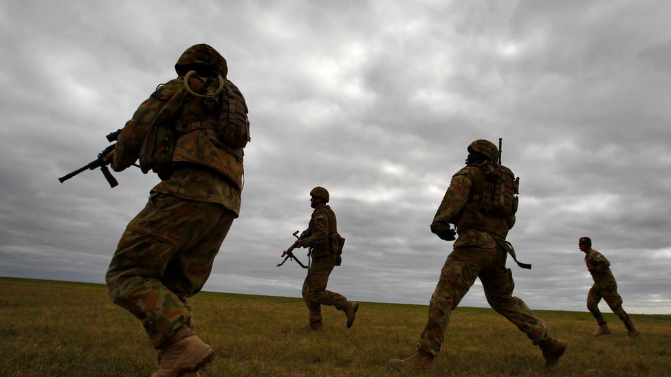 Австралийский спецназ проводит учения в Мельбурне
