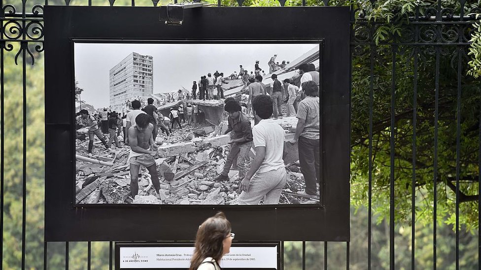 ¿El terremoto de México de 1985 dejó lecciones? Exposición fotográfica al cumplirse 30 años del terremoto de 1985 en México.