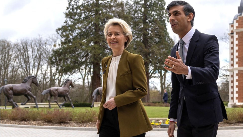 Ursula von der Leyen y Rishi Sunak.