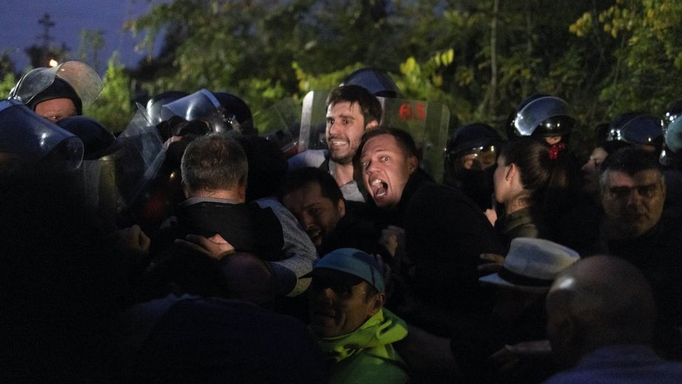 Sukob aktivista i policije