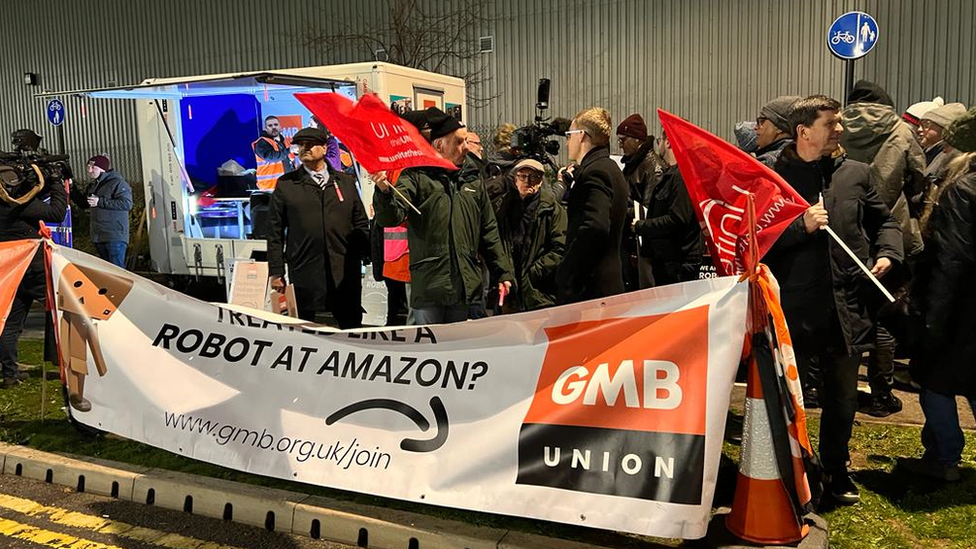 Amazon workers in Coventry vote for strike action - BBC News