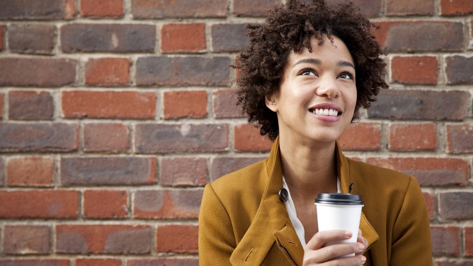 Viewpoint: The waste mountain of coffee cups - BBC News