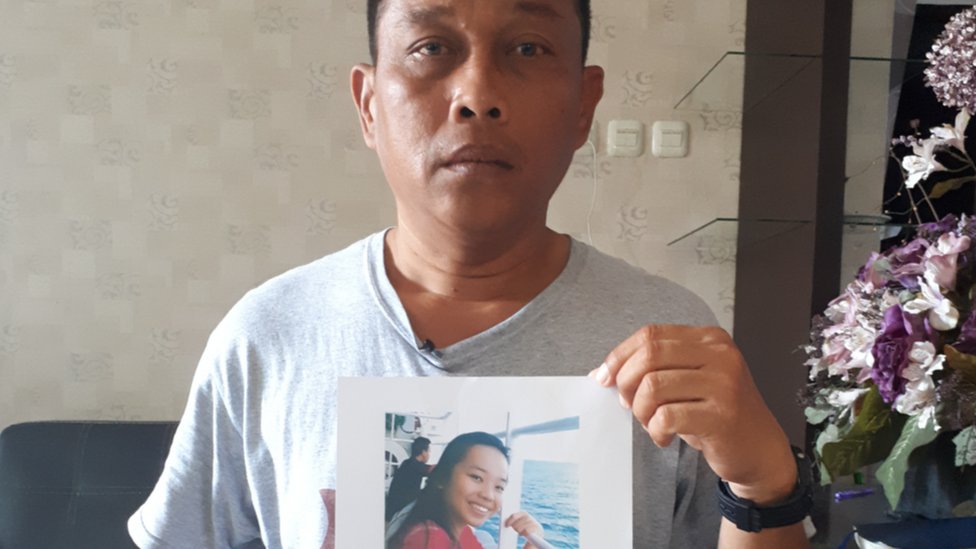 Micha, ayah yang mencari putrinya yang mengikuti kegiatan gereja saat gempa terjadi di Jono Oge.
