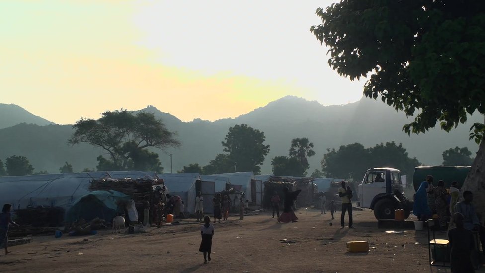 'A Boko Haram commander's wife persuaded me to escape with her' BBC News