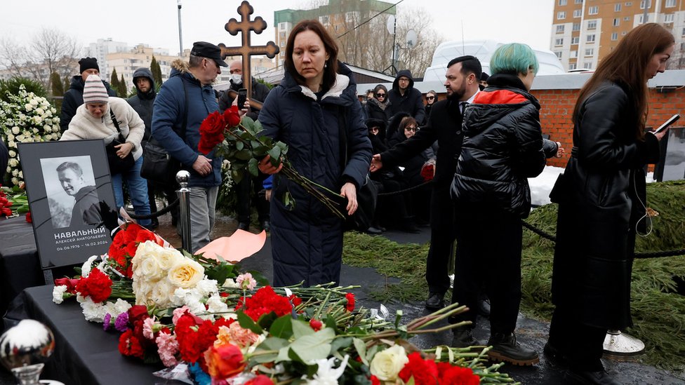 Sahrana Alekseja Navaljnog na groblju Borisovskoje