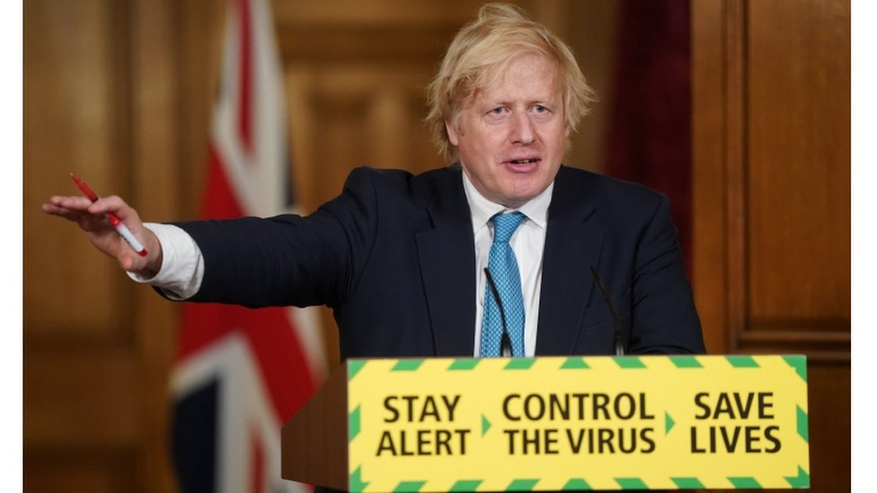 Boris Johnson dice que el sistema estará en funcionamiento el 1 de junio