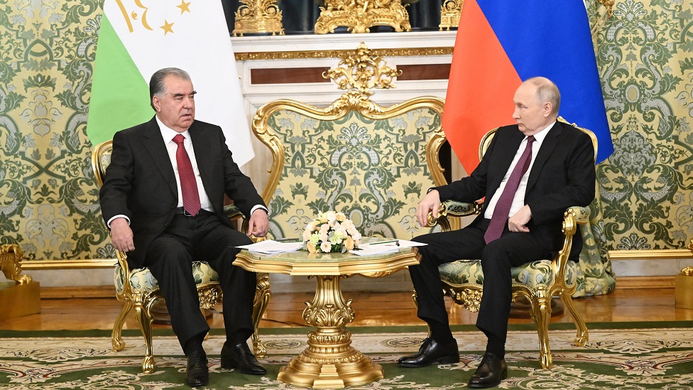 塔吉克斯坦總統拉赫蒙和俄羅斯總統普京（資料照片）。