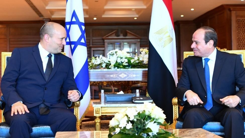 بينيت والسيسي