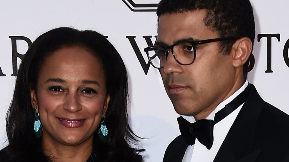 Dos Santos y su marido, Sindika Dokolo, son habituales en ceremonias benéficas, entregas de premios y eventos de celebridades Isabel dos Santos junto a su marido Sindika Dokolo