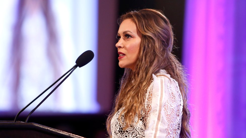 El fenómeno #MeToo tomó impulso cuando la actriz Alyssa Milano instó a las víctimas de acoso sexual a compartir sus historias por Twitter. Alyssa Milano