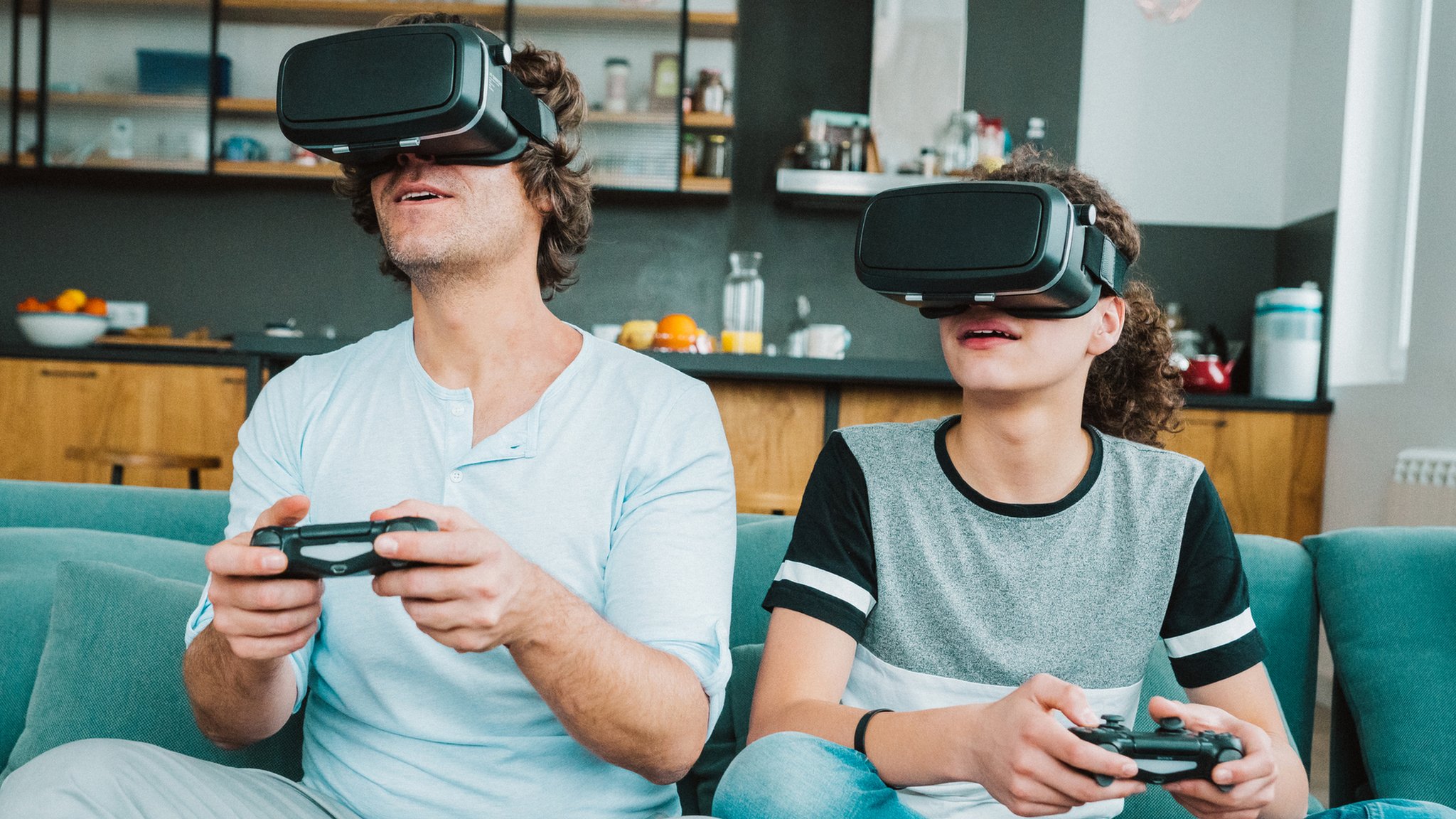 virtual reality helmet games