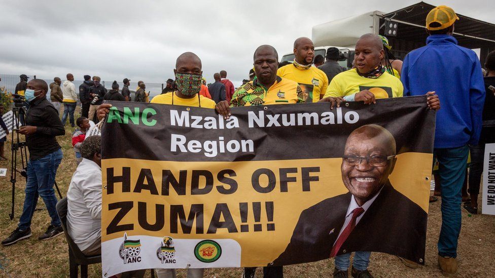 Memleketi KwaZulu-Natal'da Zuma'ya hala büyük destek var