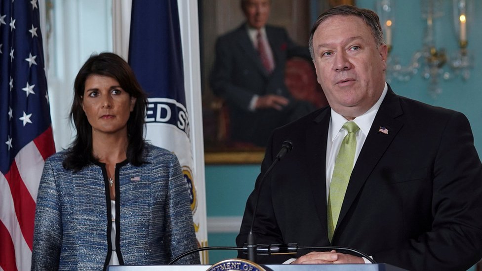Nikki Haley y Mike Pompeo
