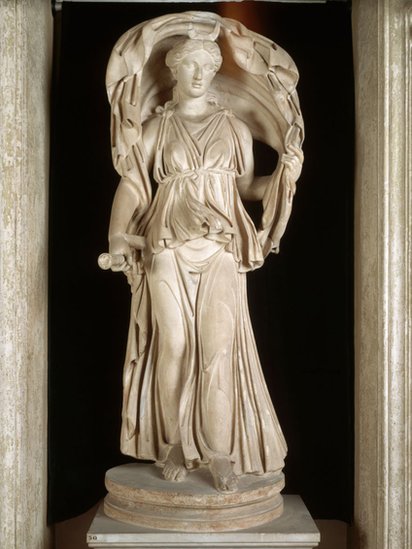 Estatua de Selene