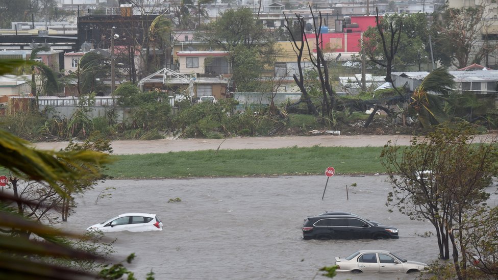 الإعصار ماريا يدمر جميع شبكات الكهرباء في بورتوريكو و3.5 مليون شخص يغرقون  في الظلام - BBC News عربي