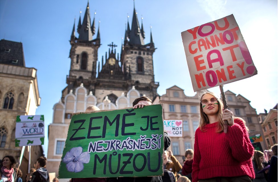 Протестующие в Праге