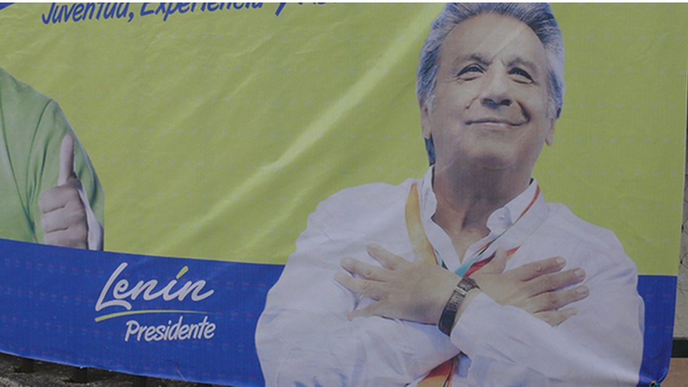 Lenin Moreno es candidato a la presidencia por la gobernante Alianza PAIS. Lenin Moreno