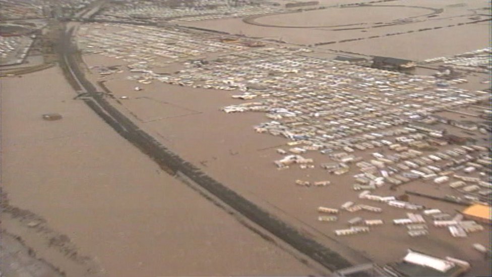 Затопление побережья Северного Уэльса в 1990 г.