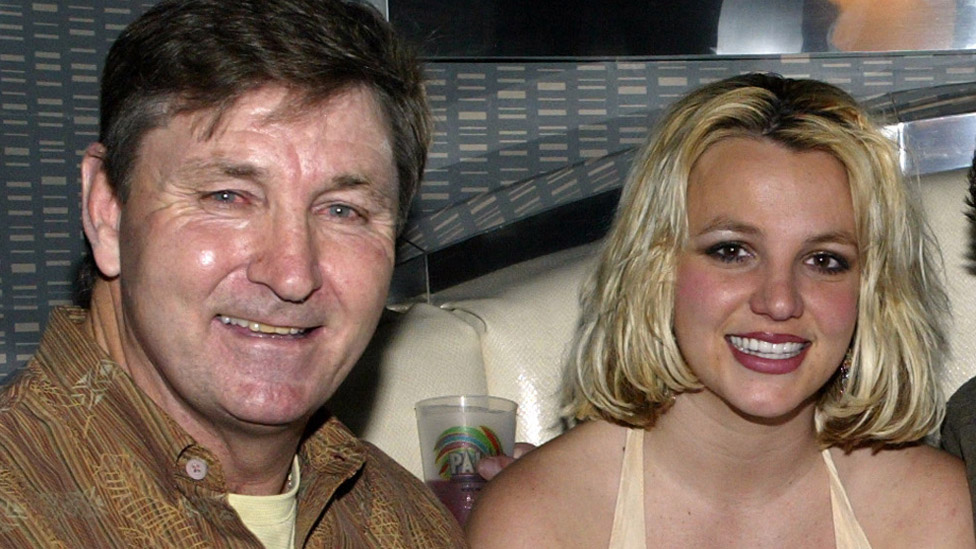 Britney Spears' father formally files to end conservatorship