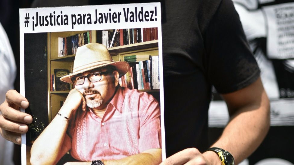 Javier Valdez era uno de los periodistas más reconocidos de México. Javier Valdez era uno de los periodistas más reconocidos de México.