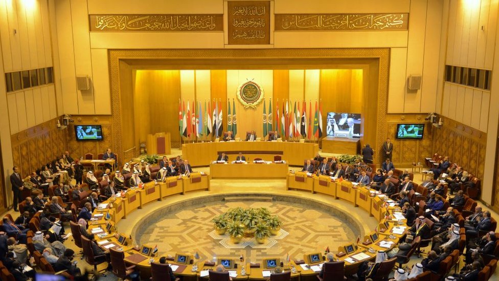 La resolución de la Liga Árabe fue acordada por 22 países, entre los que se encuentran varios aliados de Estados Unidos. Reunión de ministros de Exteriores de la Liga Árabe en El Cairo.