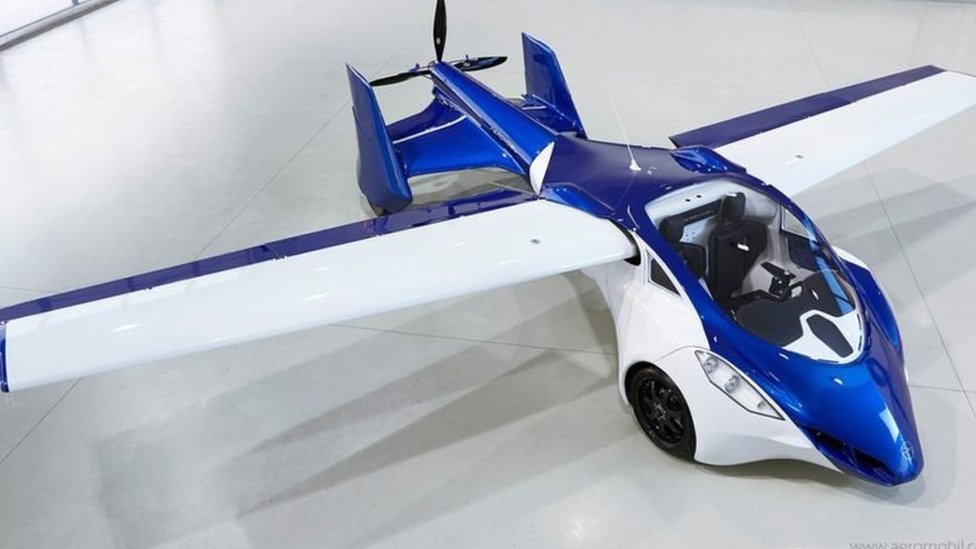 Словацька фірма Aeromobil працює над прототипом автомобілю, що літає