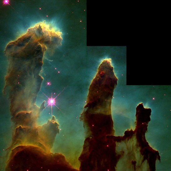 Columnas de gas y polvo durante el proceso de formación de estrellas en la nebulosa del Águila