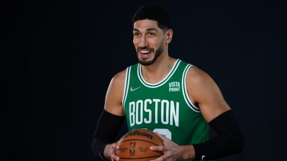 On hiatus, Celtics' Enes Kanter fights off boredom but keeps his  perspective - The Boston Globe