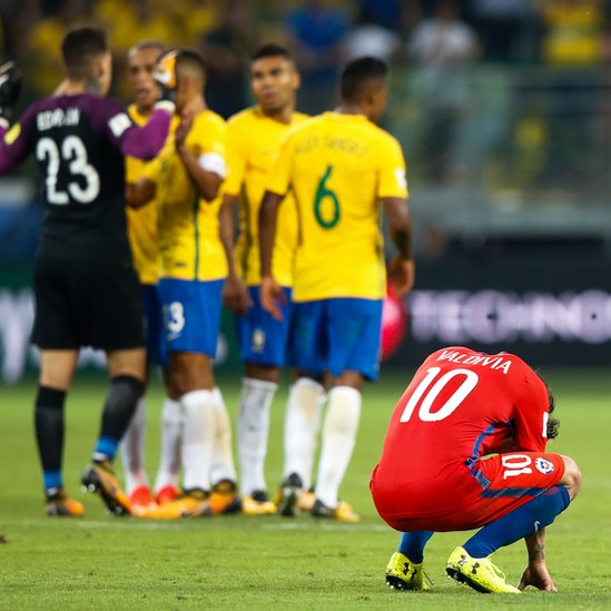 La derrota contra Brasil fue celebrada en varias partes de América Latina. Jorge Valdivia