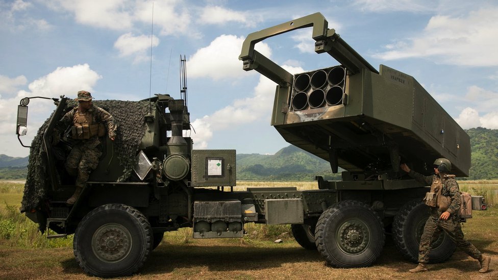 ساعدت أنظمة الأسلحة المتطورة للولايات المتحدة والناتو مثل نظام الصواريخ المدفعية عالي الحركة (Himars) بشكل كبير في المجهود الحربي الأوكراني