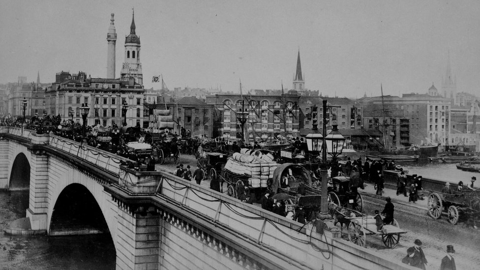 Antiguo puente de Londres.