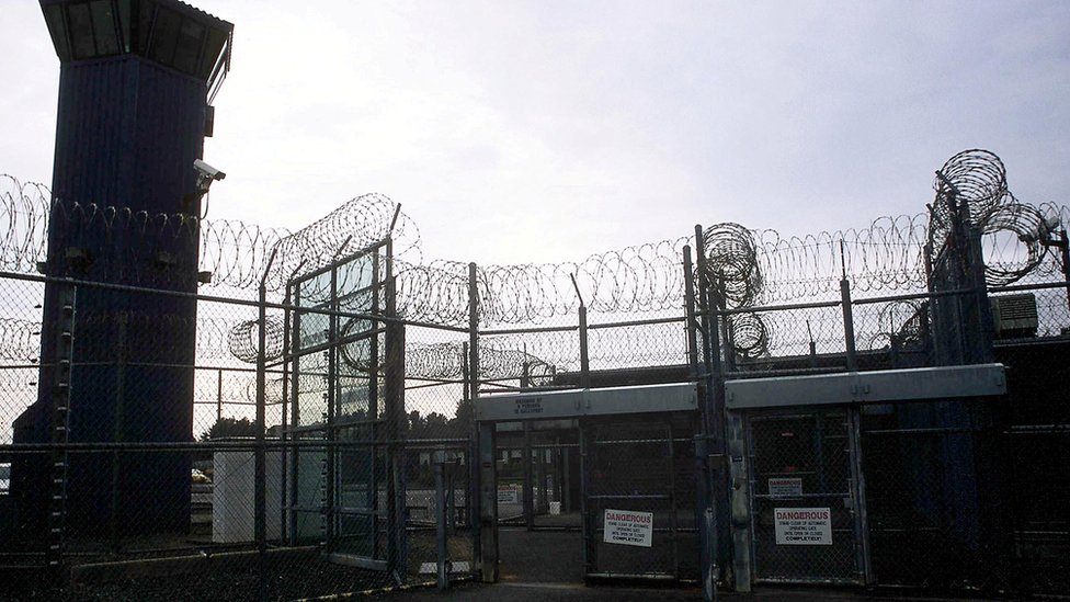 Los presos condenados a aislamiento son trasladados a la cárcel de Pelican Bay, en el norte de California. Cárcel de Pelican Bay, en el norte de California